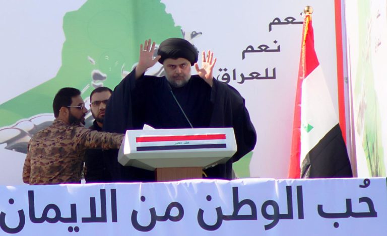 مقتدى الصدر .. عندما يكون التظاهر مسألة مصير