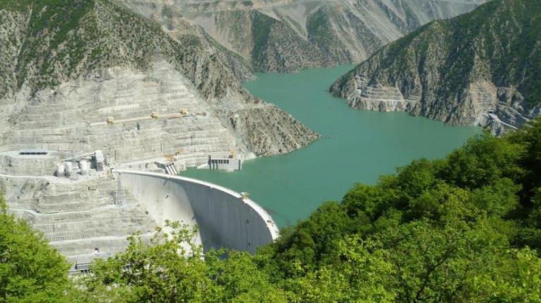 العراق يخشى من كثرة الحواجز المائية التي ستؤدي بالتالي الى سنوات من الظمأ