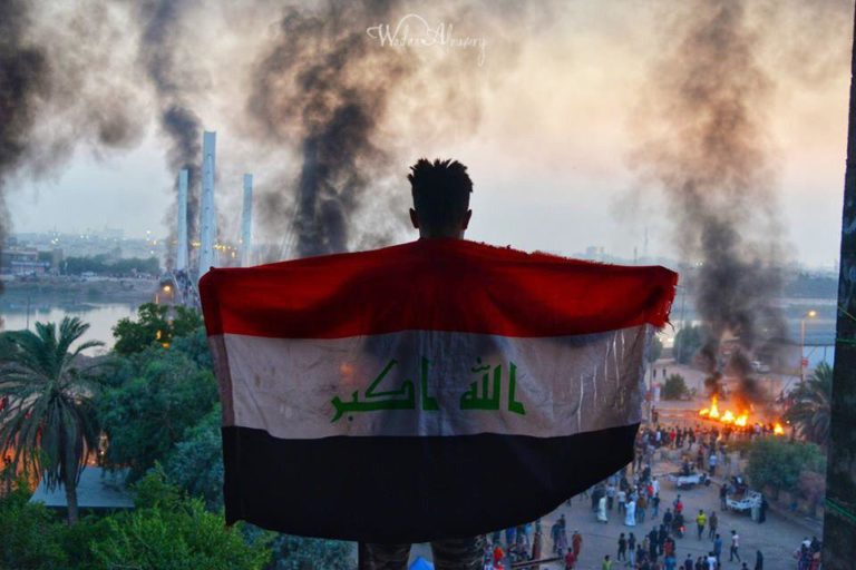 الاحتجاجات العراقية مرة أخرى.. الحقوق يقابلها الدم!