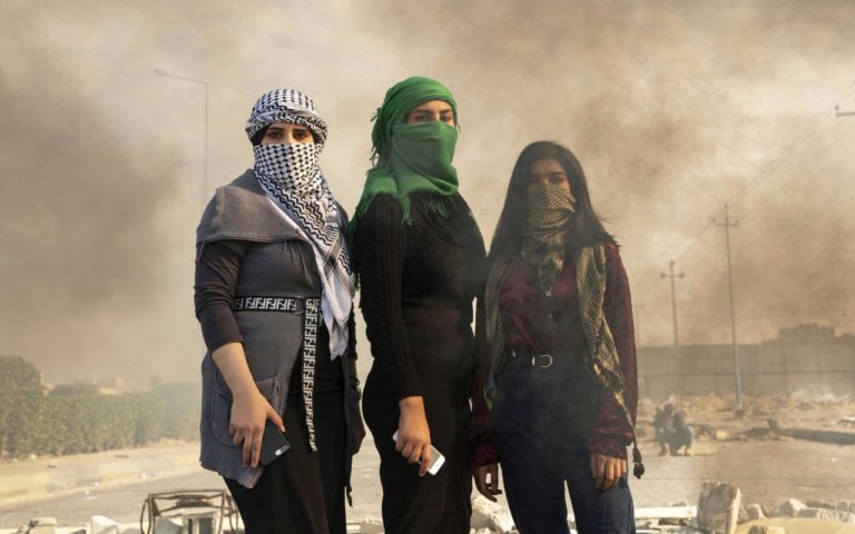 الشباب العراقي يقاتل من أجل الحصول على دولة حديثة مستقلة