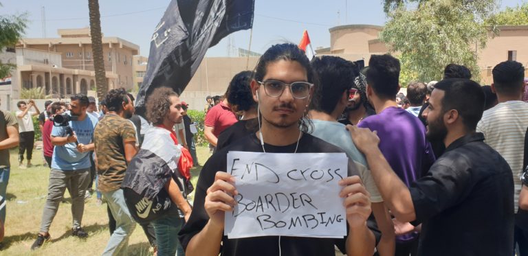 اجتياح مئات المتضاهرين الغاضبين لمدن العراق!
